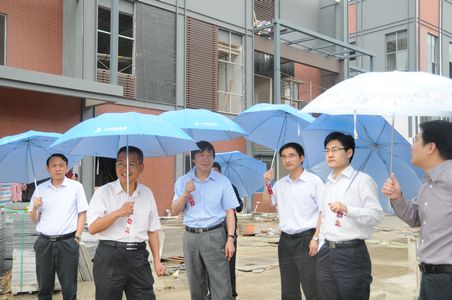 �������ս�����̳- ��Ȩ���Ĳ��˵�����