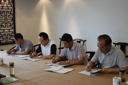 �������ս�����̳- ��Ȩ���Ĳ��˵�����