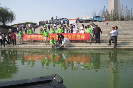 �������ս�����̳- ��Ȩ���Ĳ��˵�����