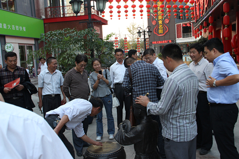 �������ս�����̳- ��Ȩ���Ĳ��˵�����