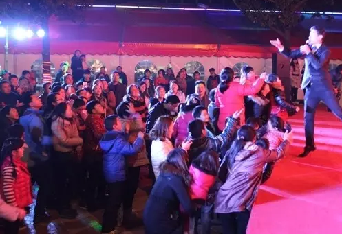 �������ս�����̳- ��Ȩ���Ĳ��˵�����