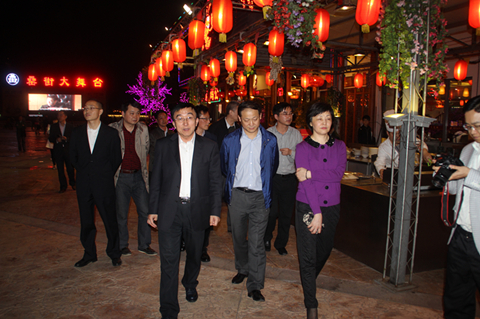 �������ս�����̳- ��Ȩ���Ĳ��˵�����