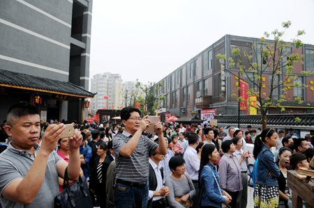 �������ս�����̳- ��Ȩ���Ĳ��˵�����