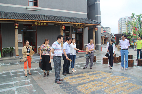 �������ս�����̳- ��Ȩ���Ĳ��˵�����