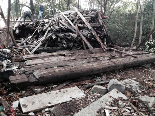 �������ս�����̳- ��Ȩ���Ĳ��˵�����