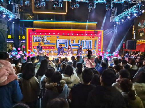 1545819066.jpg 1545819066.jpg