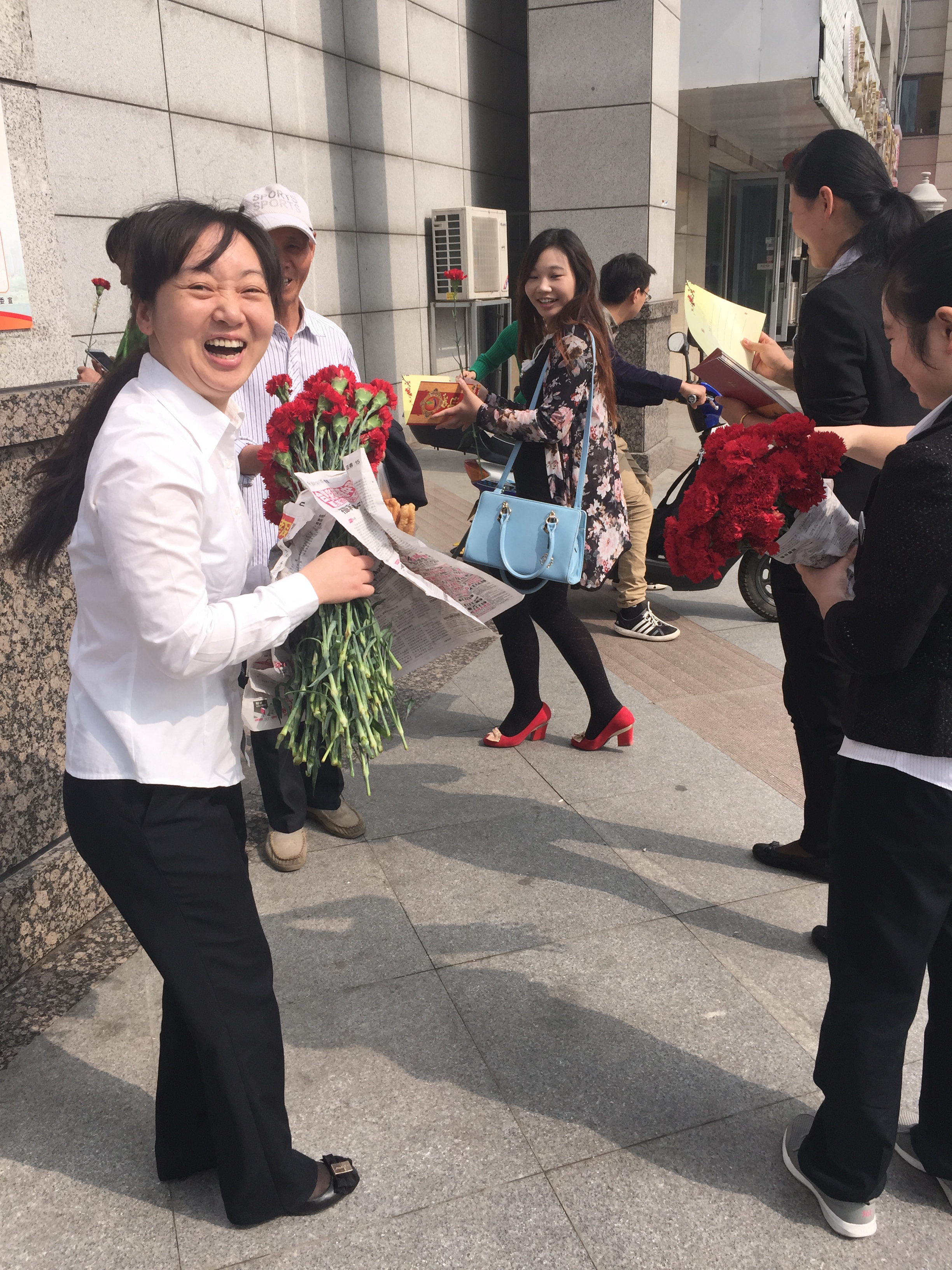 �������ս�����̳- ��Ȩ���Ĳ��˵�����