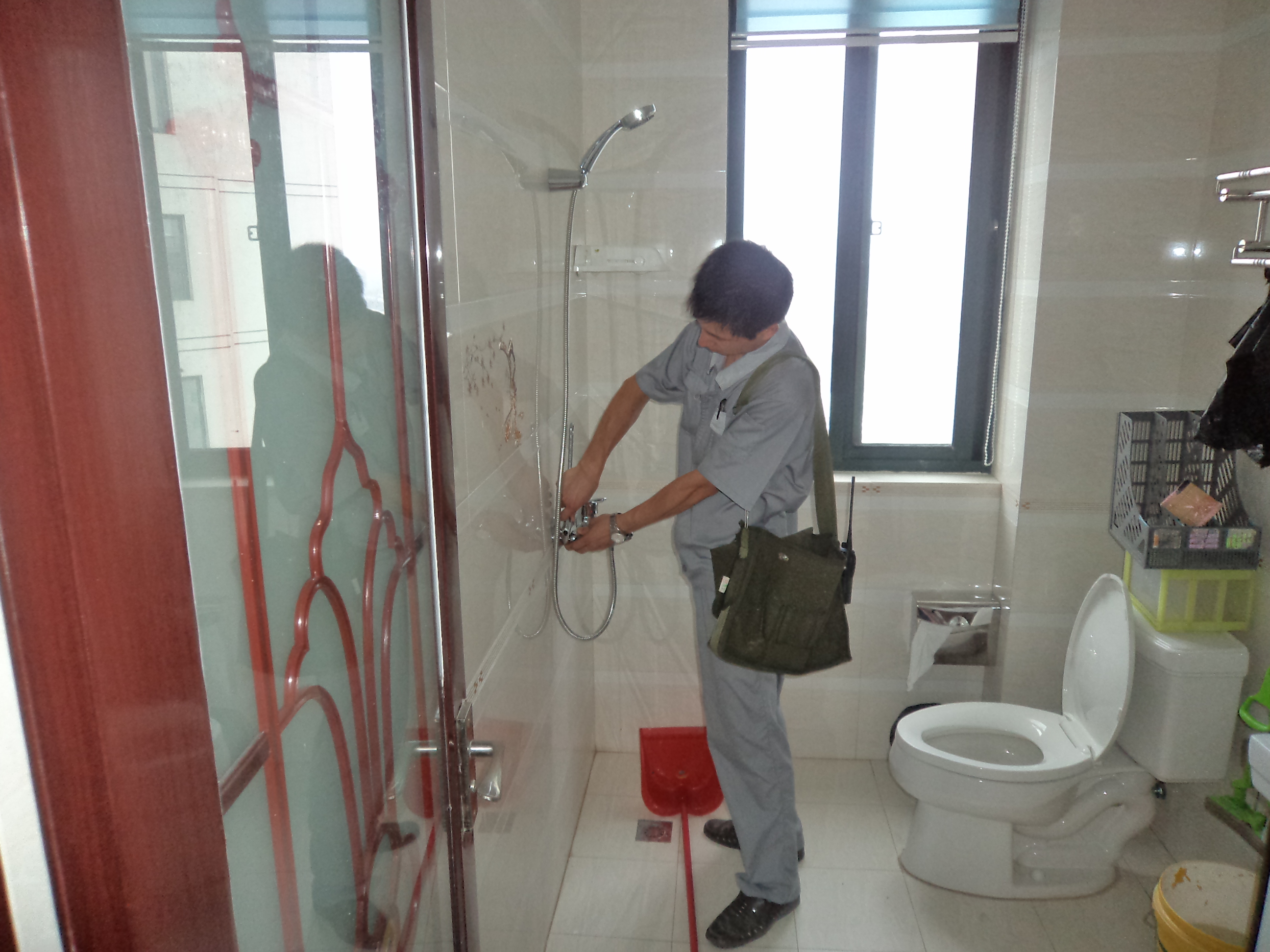 �������ս�����̳- ��Ȩ���Ĳ��˵�����