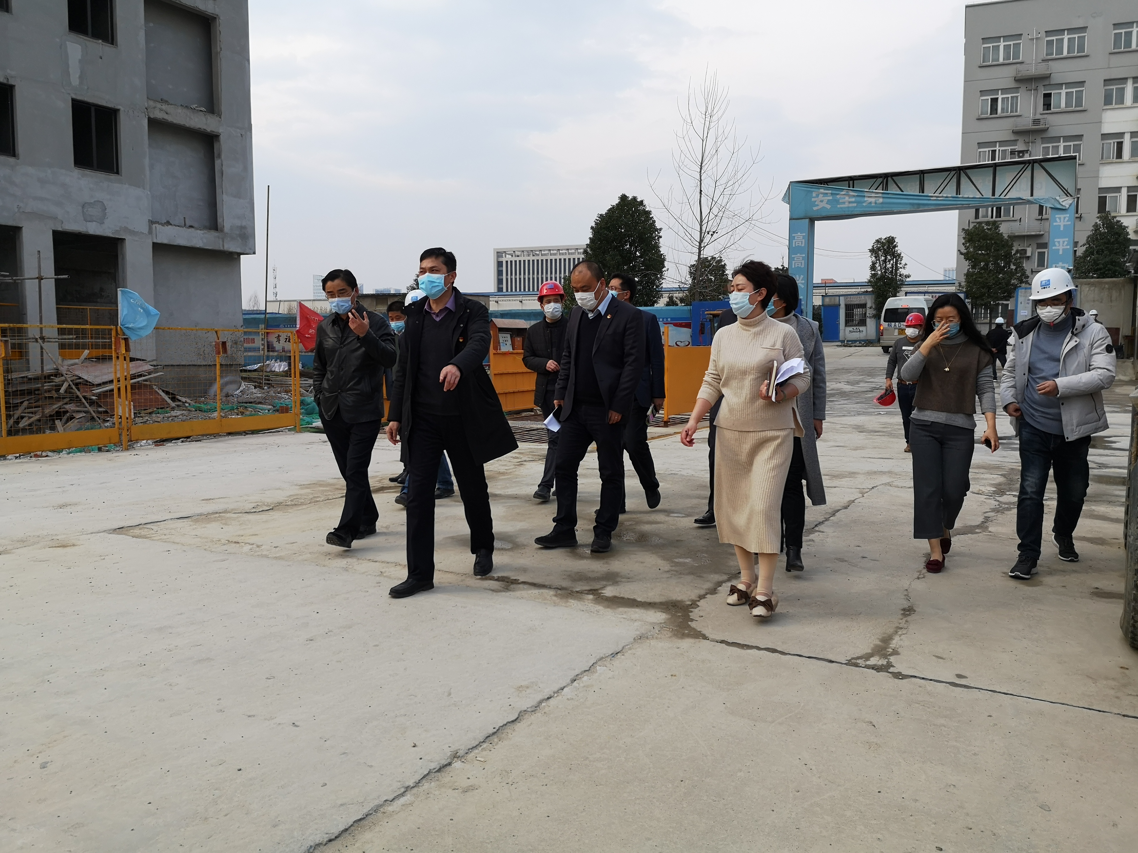 �������ս�����̳- ��Ȩ���Ĳ��˵�����