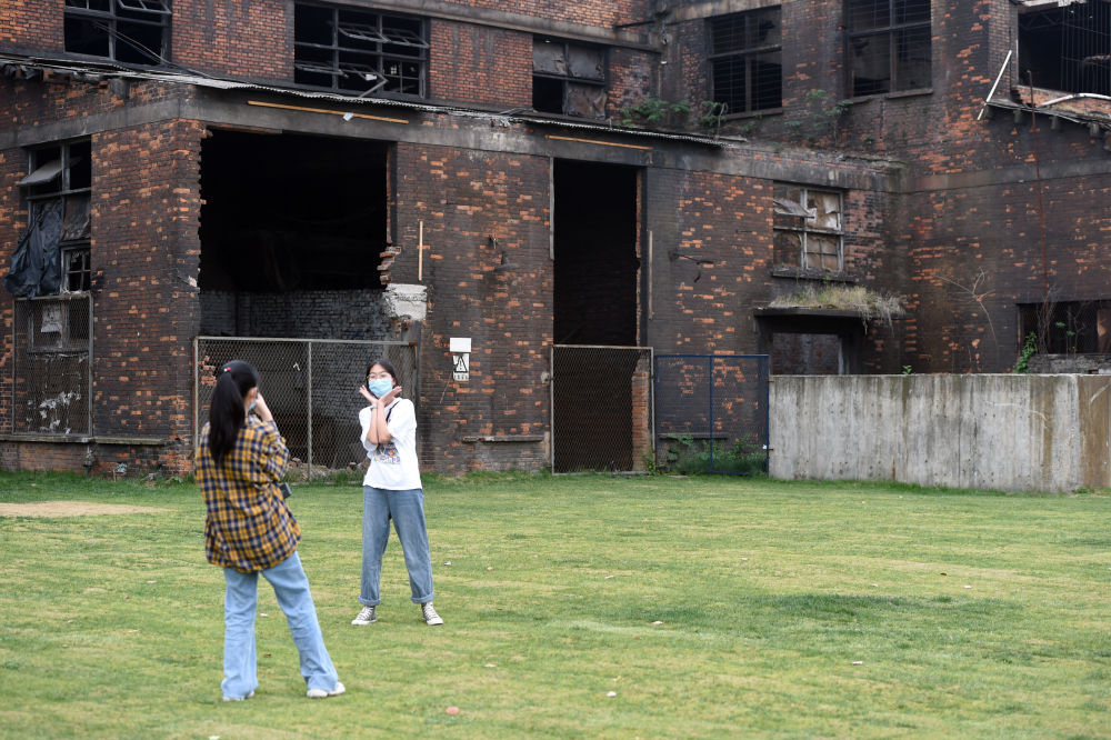 �������ս�����̳- ��Ȩ���Ĳ��˵�����