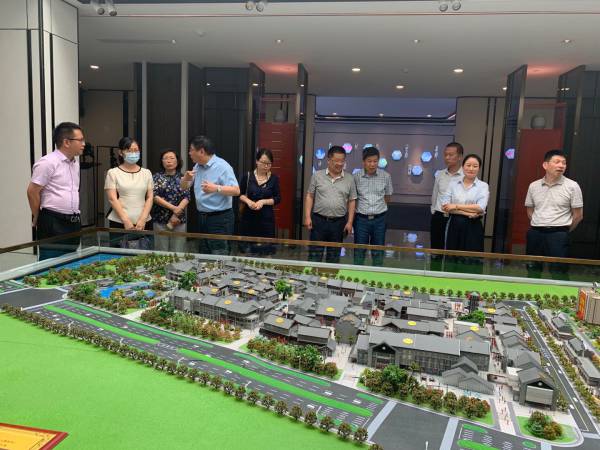 �������ս�����̳- ��Ȩ���Ĳ��˵�����