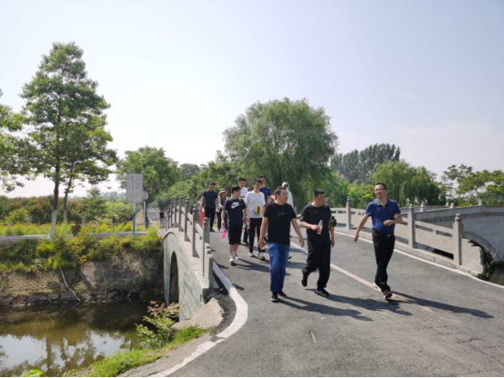 �������ս�����̳- ��Ȩ���Ĳ��˵�����