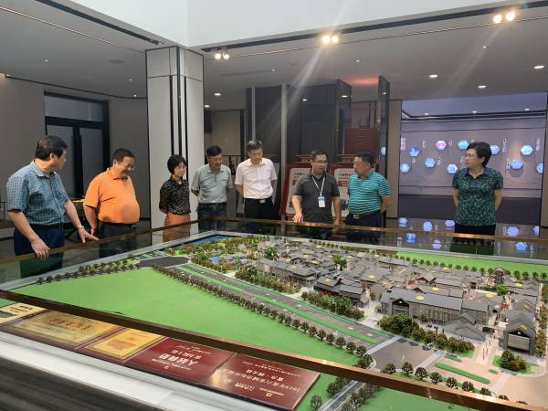 �������ս�����̳- ��Ȩ���Ĳ��˵�����