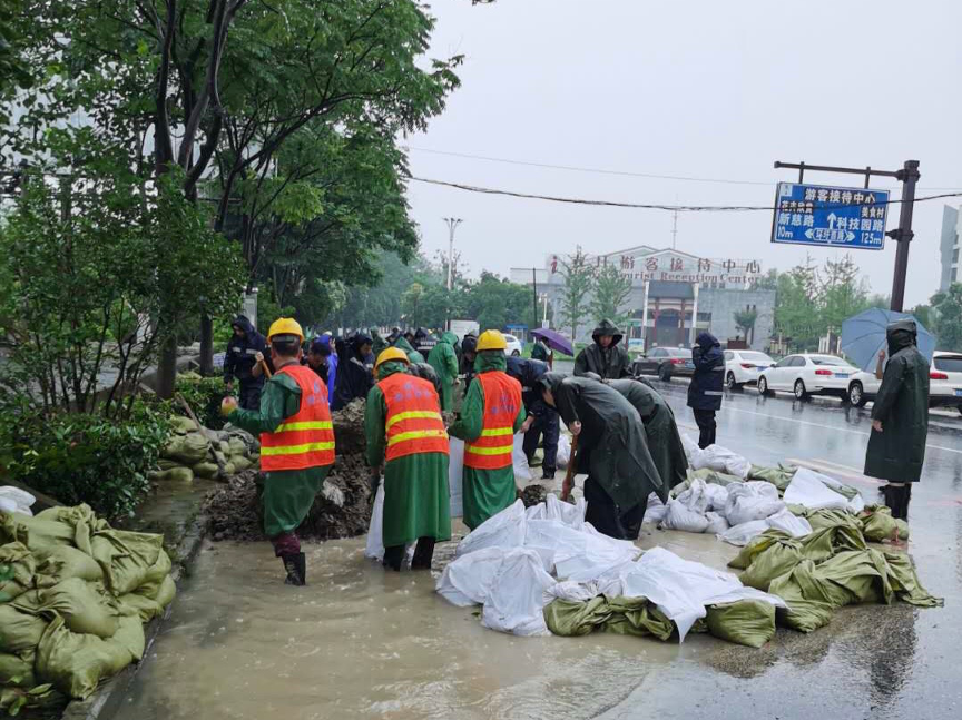 �������ս�����̳- ��Ȩ���Ĳ��˵�����