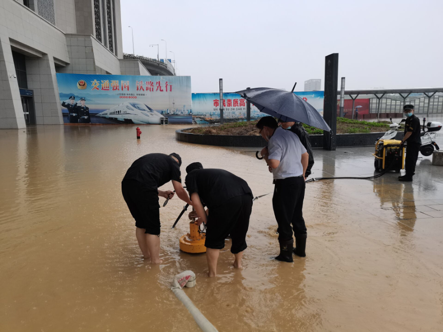 �������ս�����̳- ��Ȩ���Ĳ��˵�����