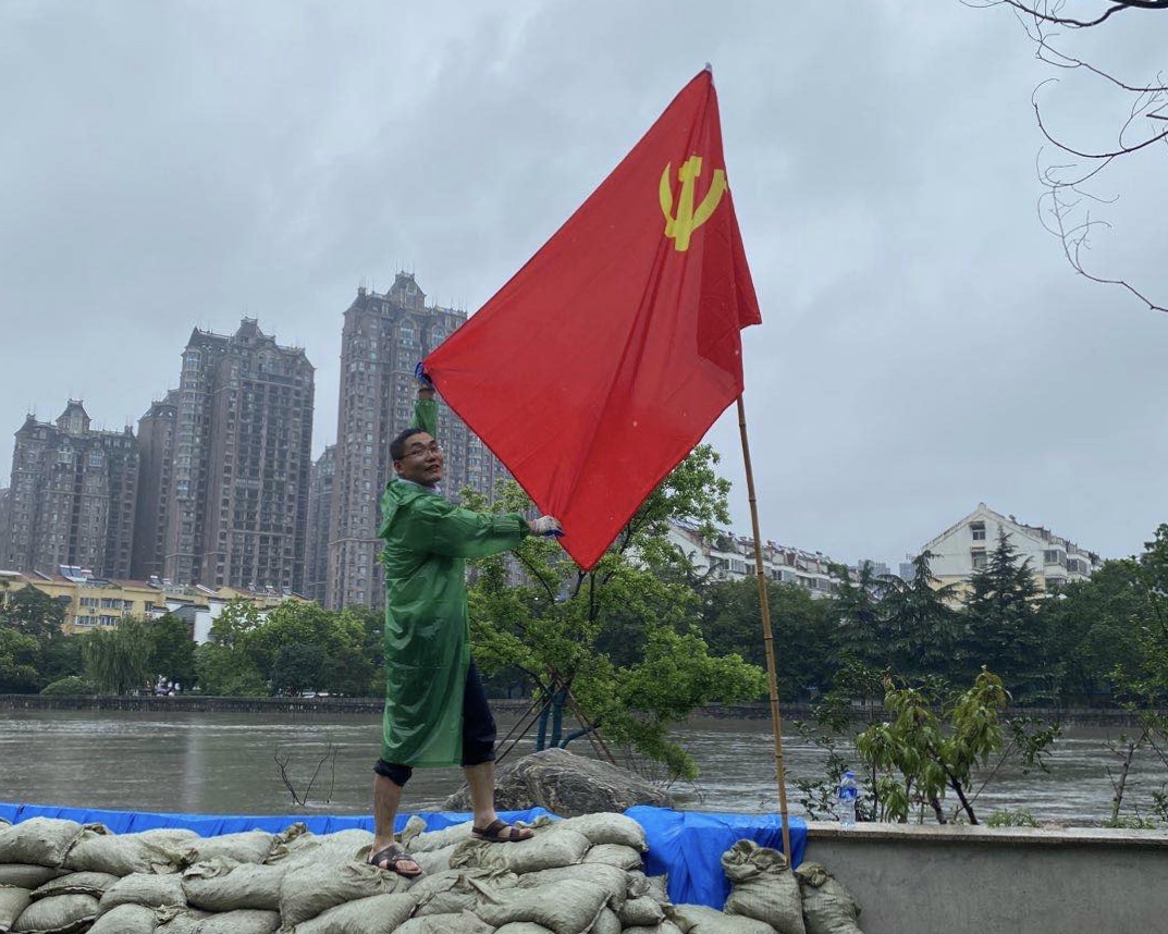 �������ս�����̳- ��Ȩ���Ĳ��˵�����