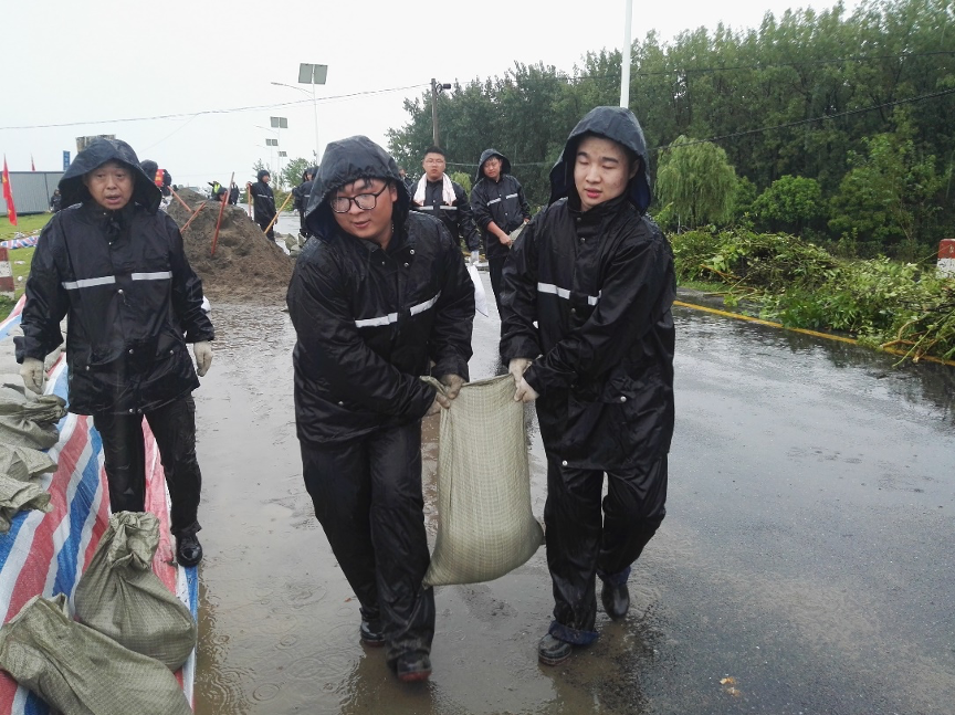 �������ս�����̳- ��Ȩ���Ĳ��˵�����