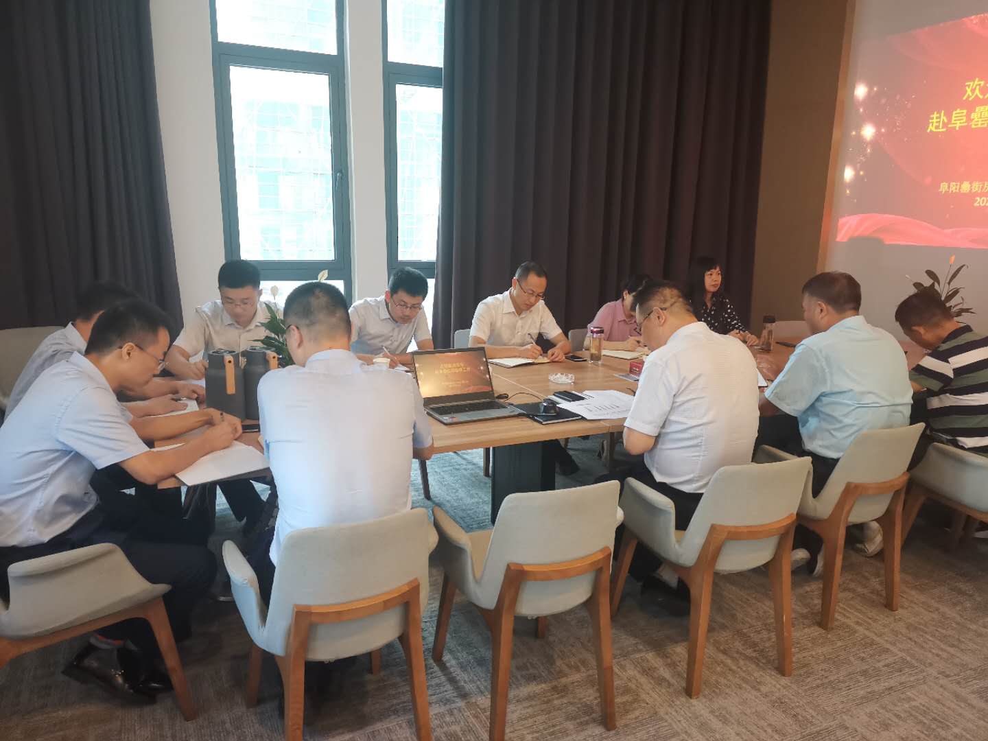 �������ս�����̳- ��Ȩ���Ĳ��˵�����