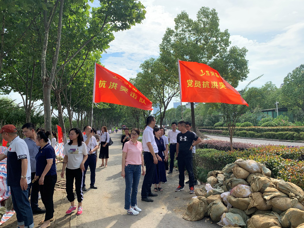 �������ս�����̳- ��Ȩ���Ĳ��˵�����