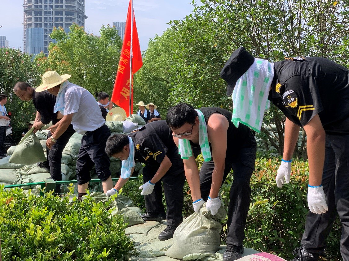 �������ս�����̳- ��Ȩ���Ĳ��˵�����