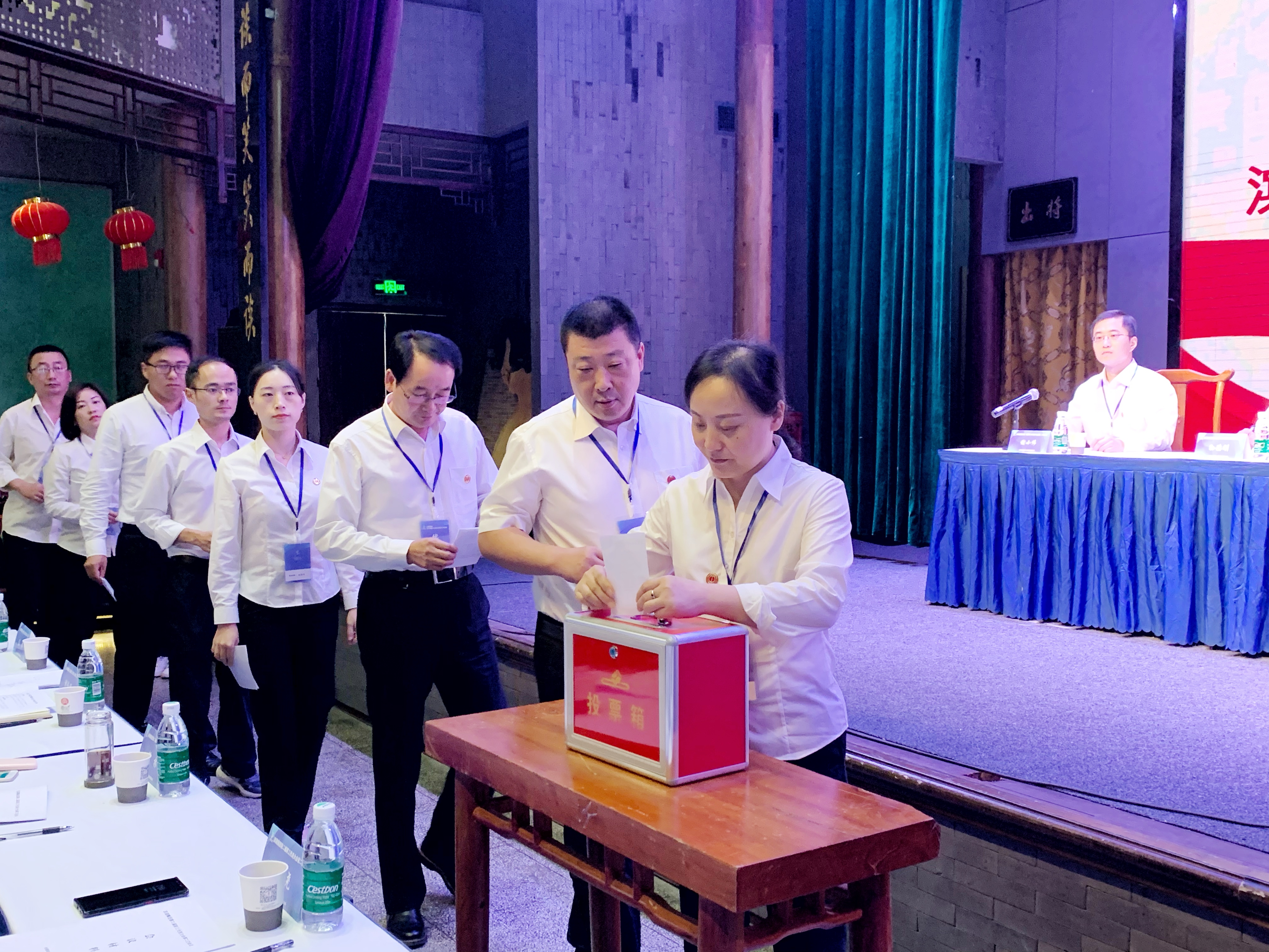 �������ս�����̳- ��Ȩ���Ĳ��˵�����