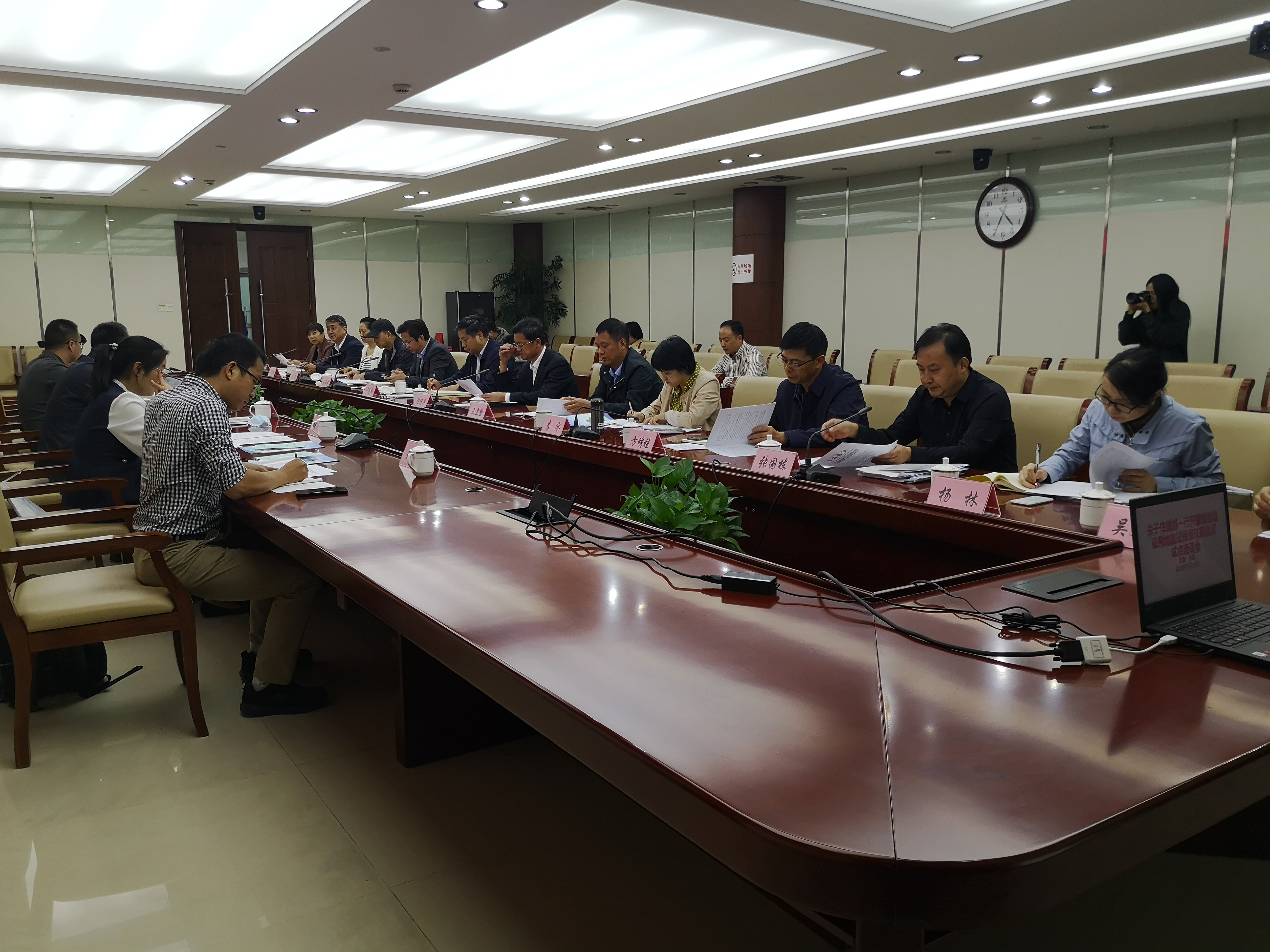 �������ս�����̳- ��Ȩ���Ĳ��˵�����