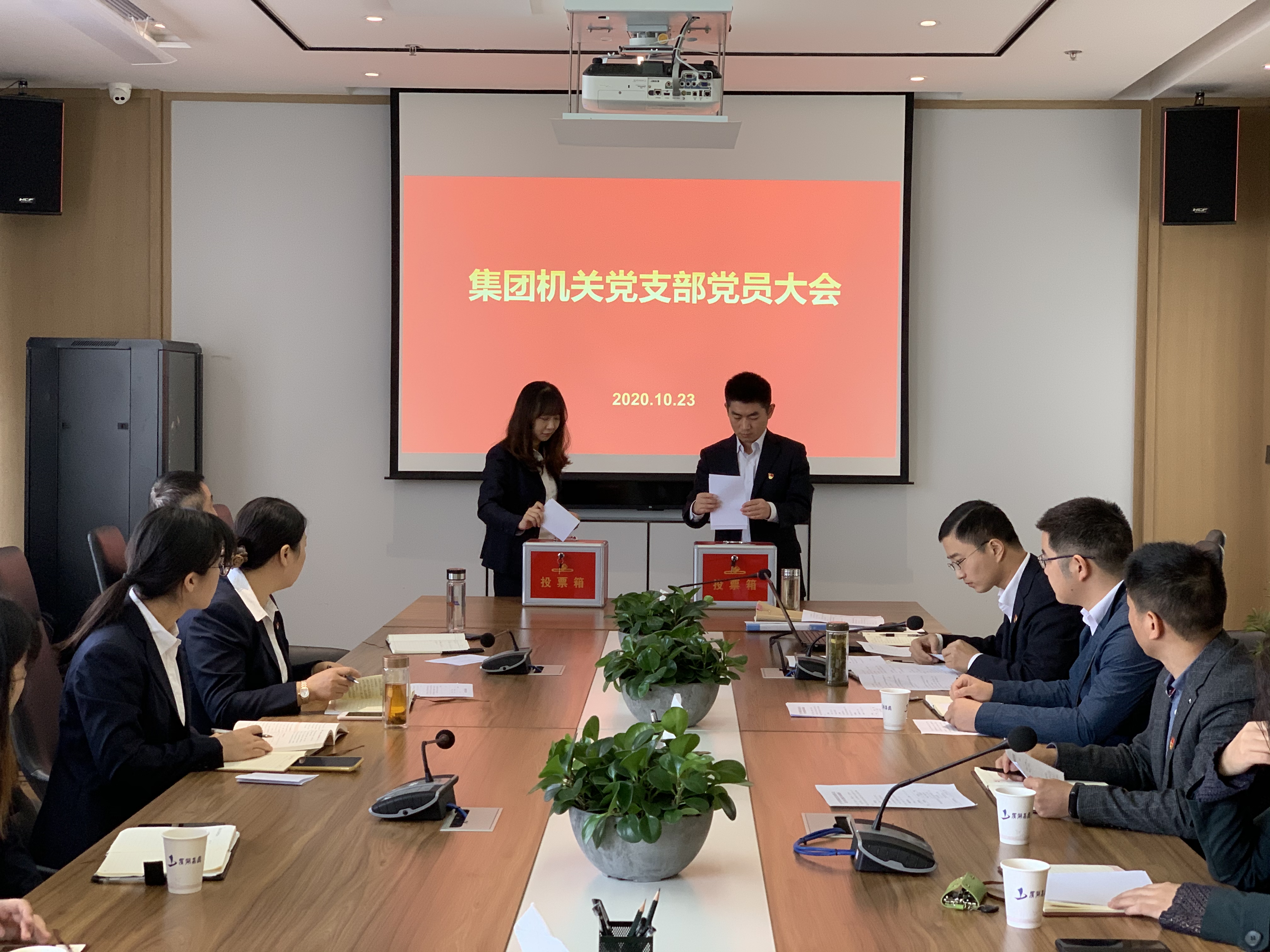 �������ս�����̳- ��Ȩ���Ĳ��˵�����