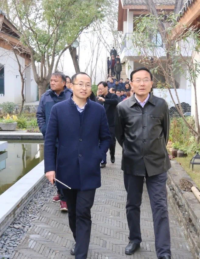 �������ս�����̳- ��Ȩ���Ĳ��˵�����