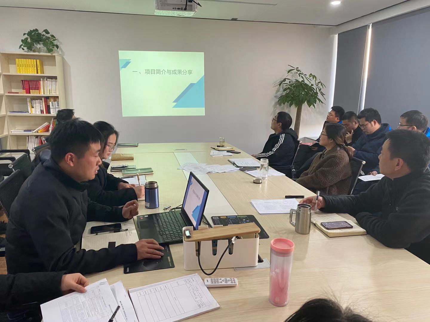 �������ս�����̳- ��Ȩ���Ĳ��˵�����