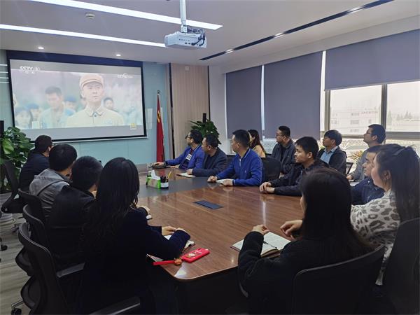 �������ս�����̳- ��Ȩ���Ĳ��˵�����