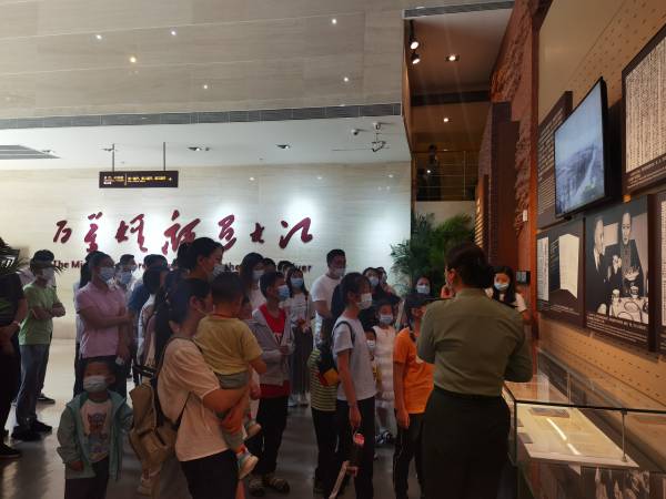 �������ս�����̳- ��Ȩ���Ĳ��˵�����