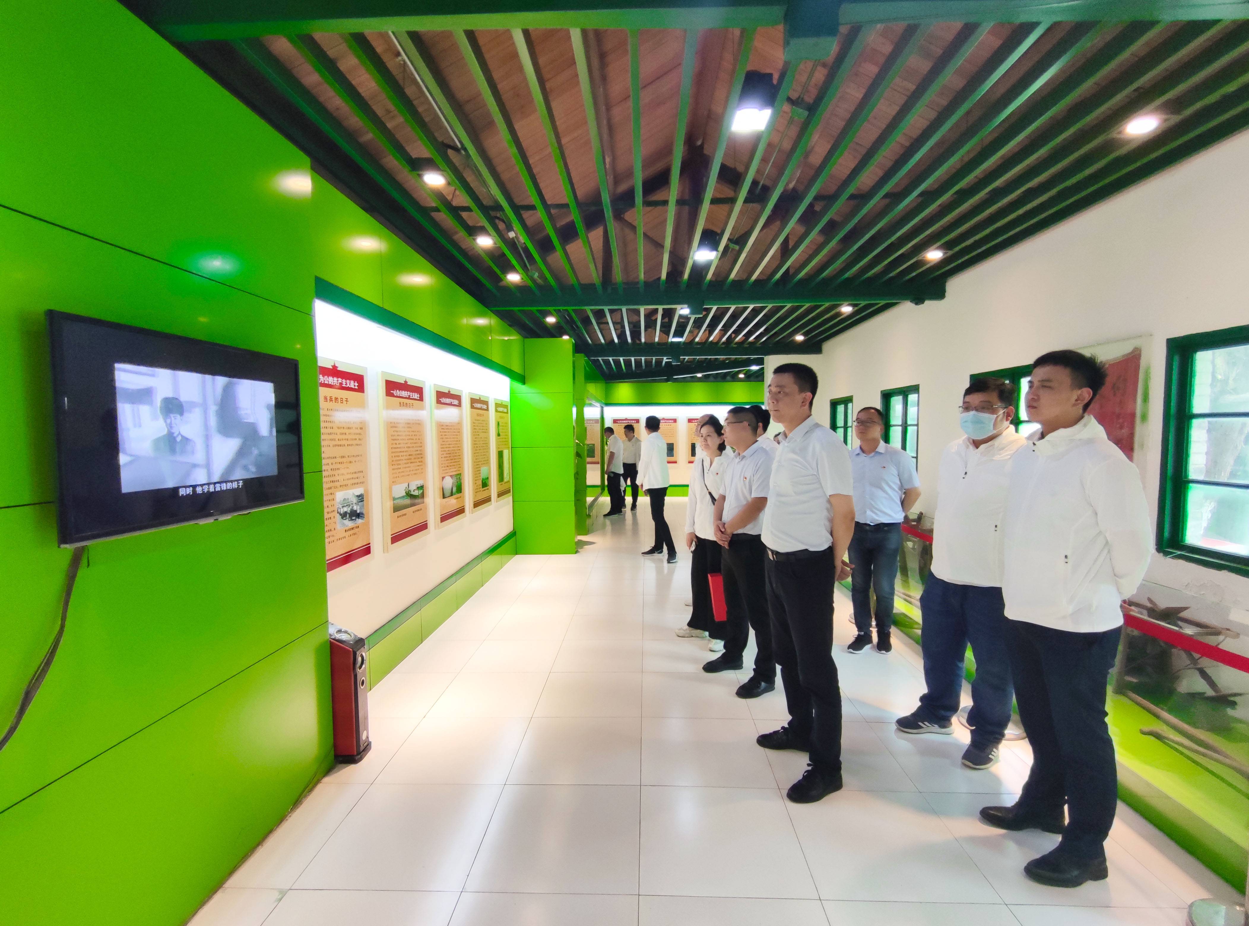 �������ս�����̳- ��Ȩ���Ĳ��˵�����