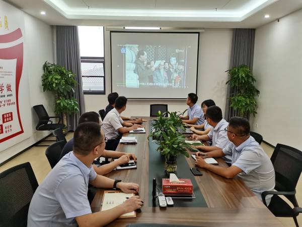 �������ս�����̳- ��Ȩ���Ĳ��˵�����