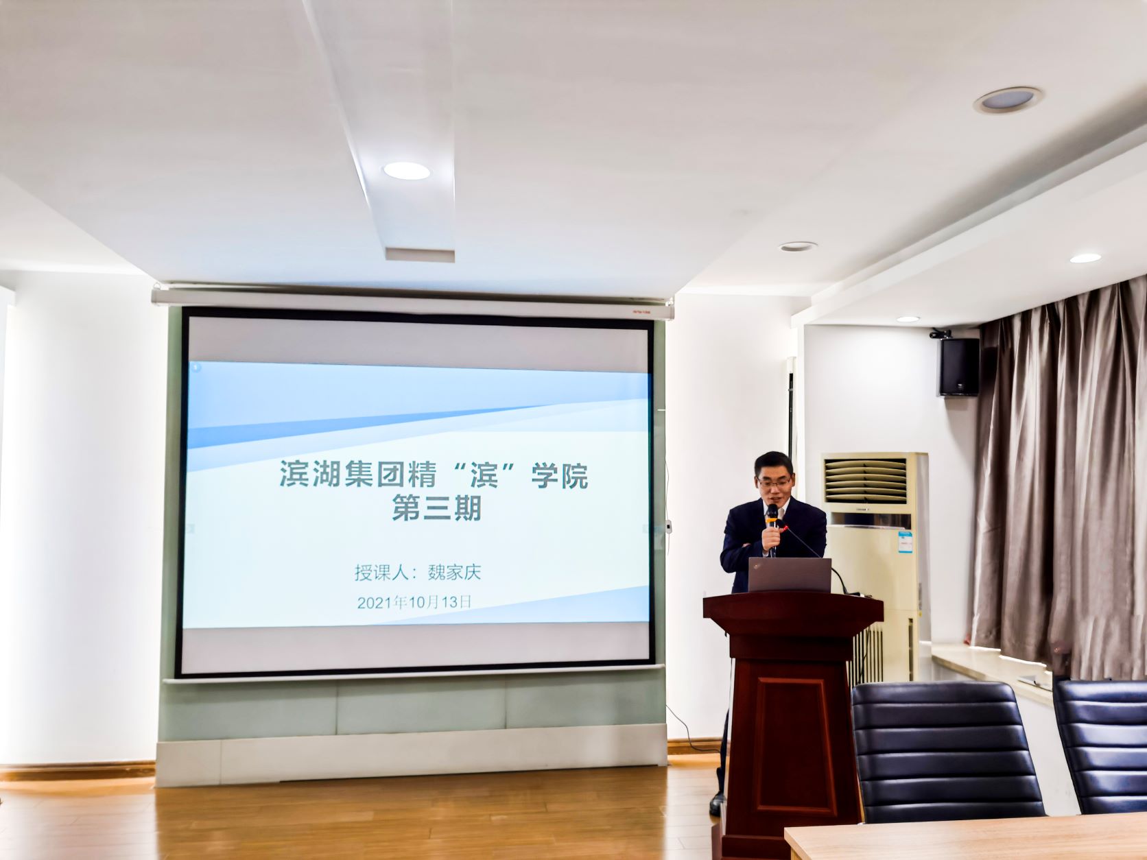 �������ս�����̳- ��Ȩ���Ĳ��˵�����