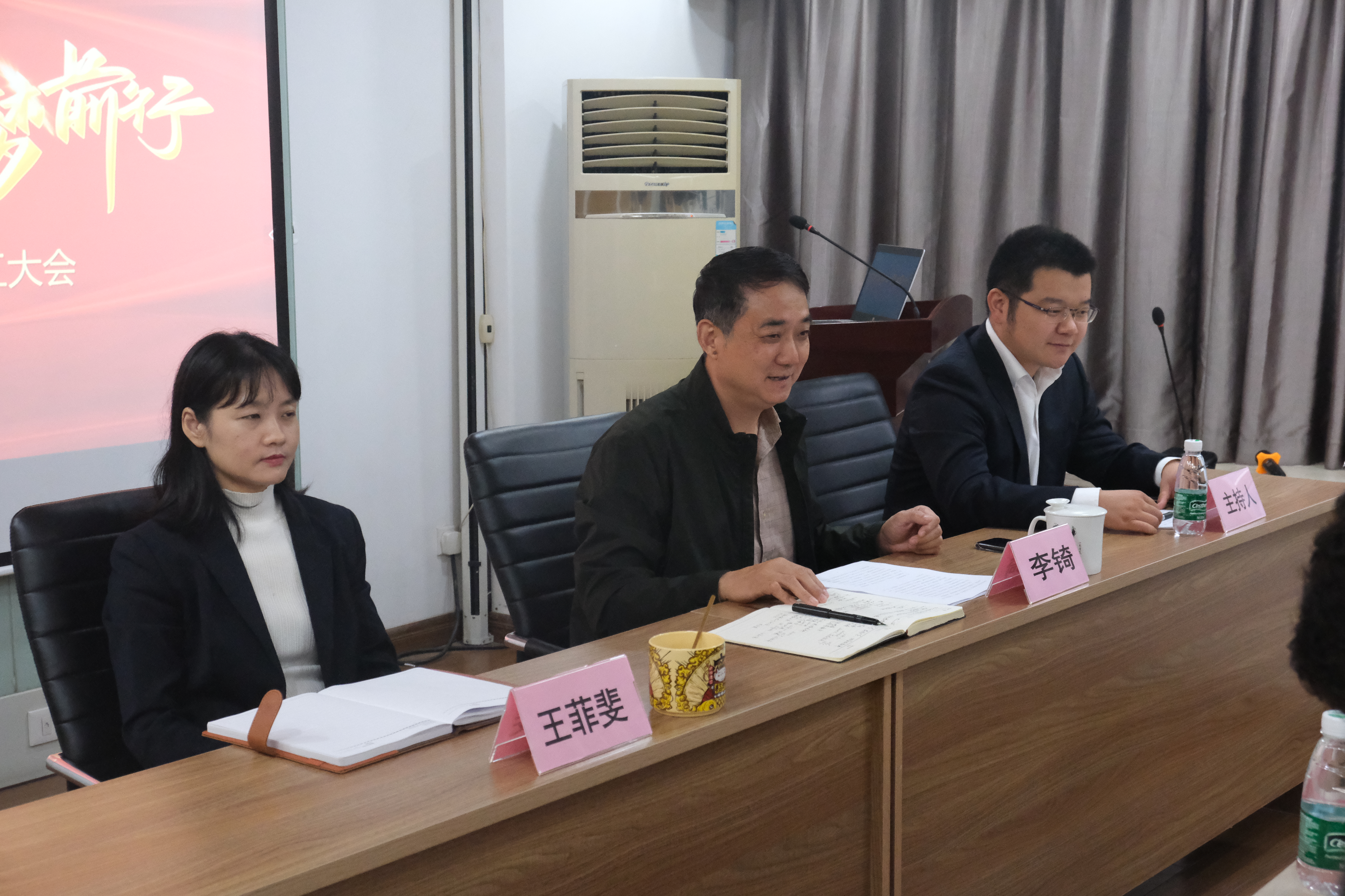 �������ս�����̳- ��Ȩ���Ĳ��˵�����