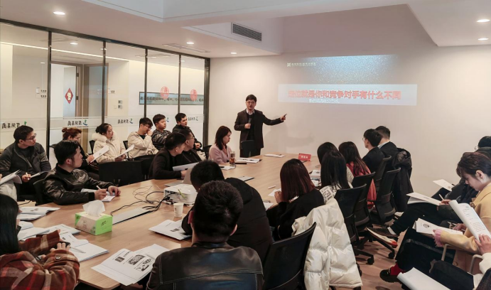 �������ս�����̳- ��Ȩ���Ĳ��˵�����