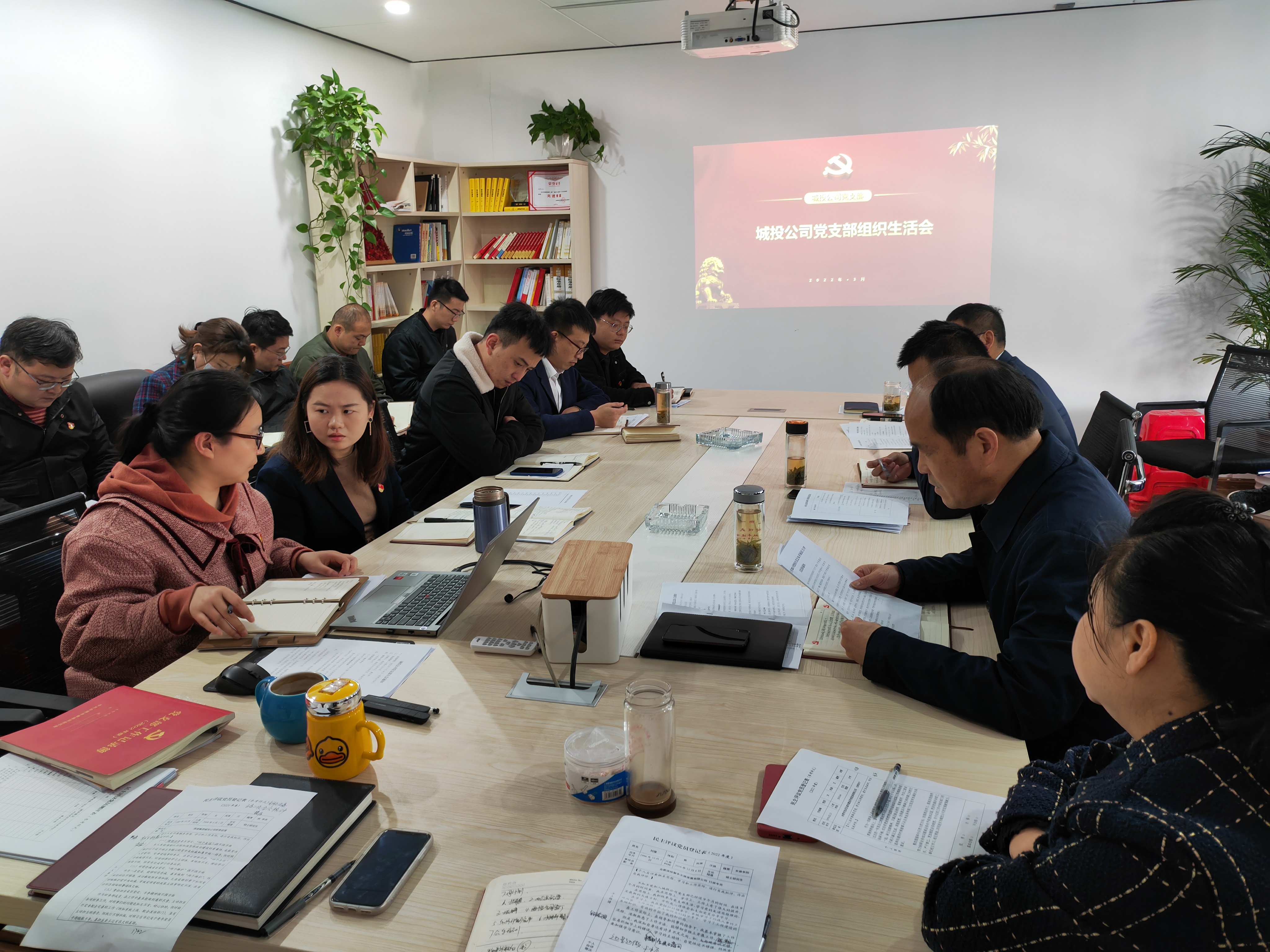 �������ս�����̳- ��Ȩ���Ĳ��˵�����