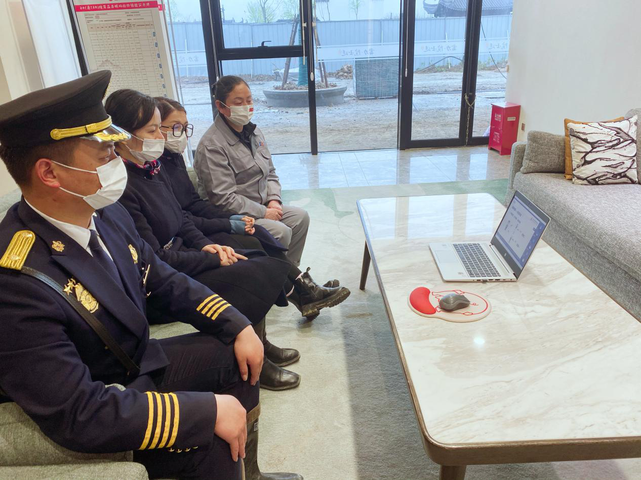 �������ս�����̳- ��Ȩ���Ĳ��˵�����