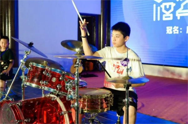 �������ս�����̳- ��Ȩ���Ĳ��˵�����