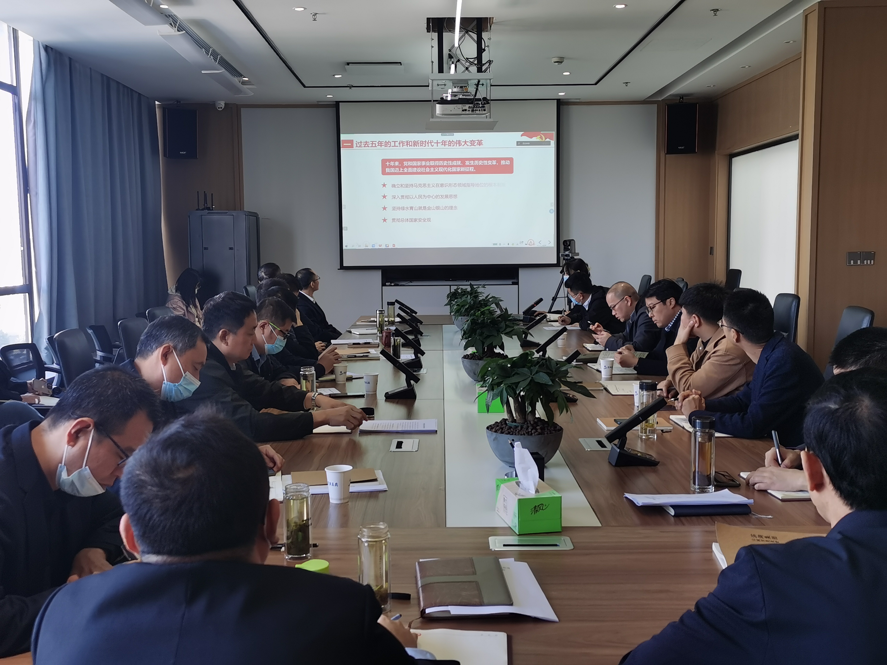 �������ս�����̳- ��Ȩ���Ĳ��˵�����