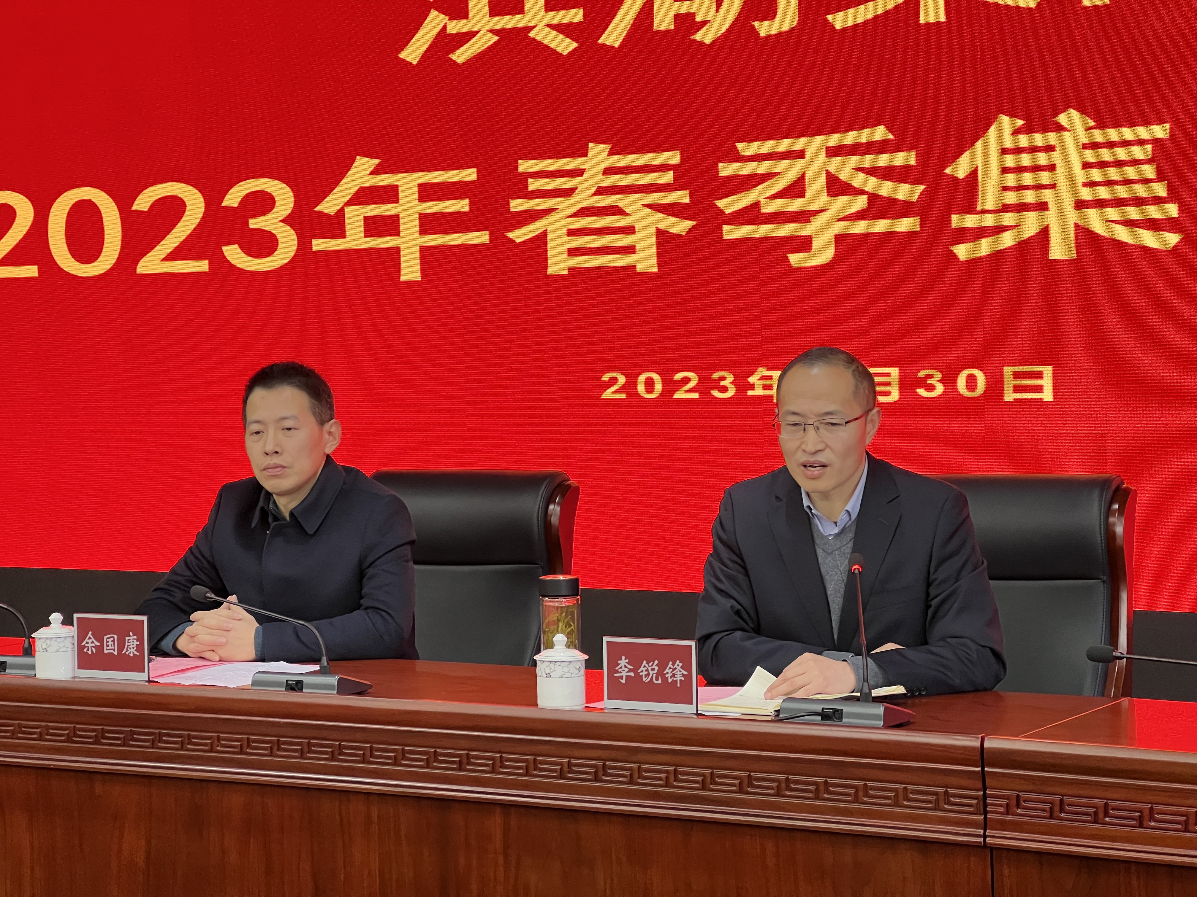 �������ս�����̳- ��Ȩ���Ĳ��˵�����