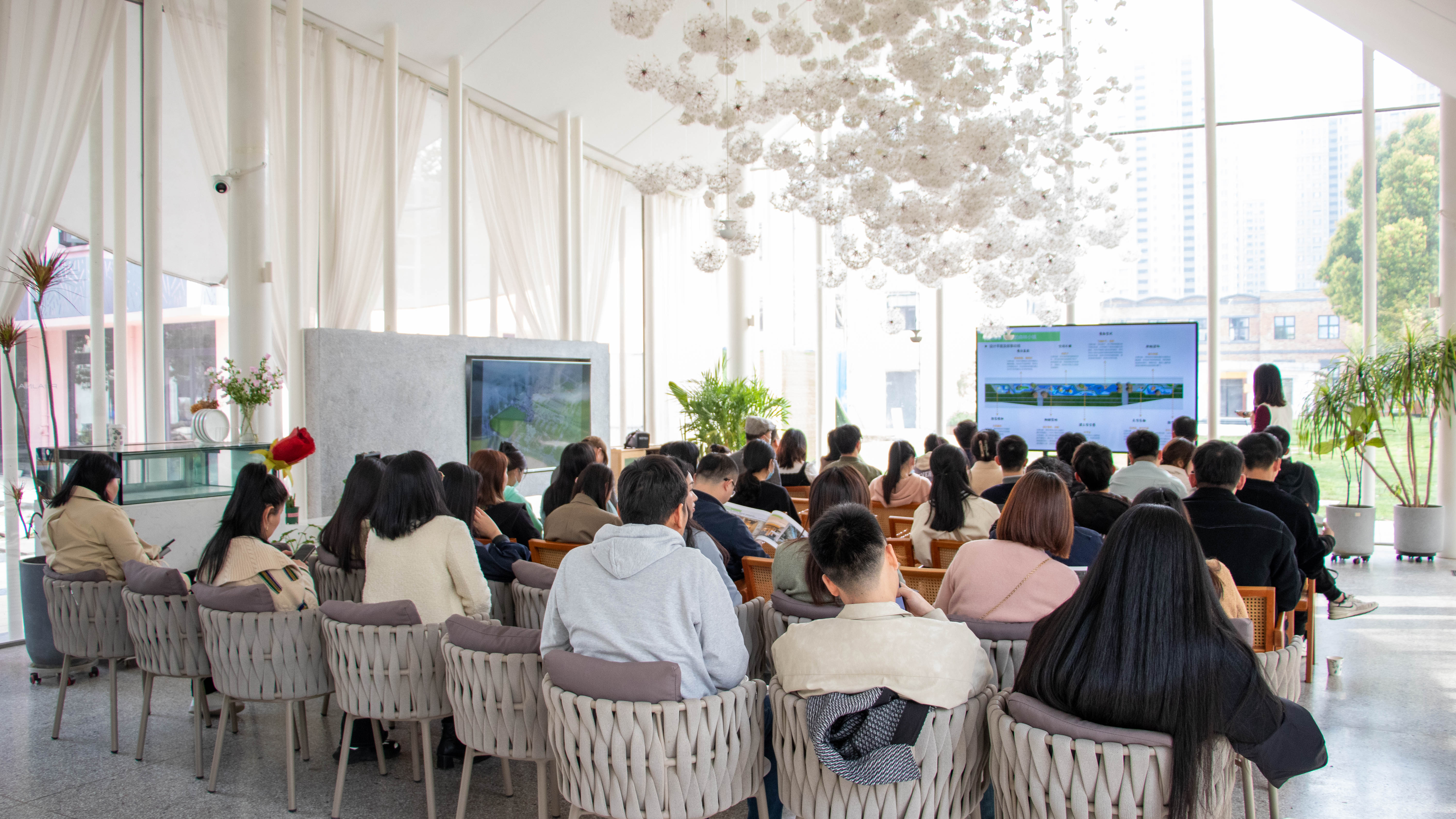 �������ս�����̳- ��Ȩ���Ĳ��˵�����