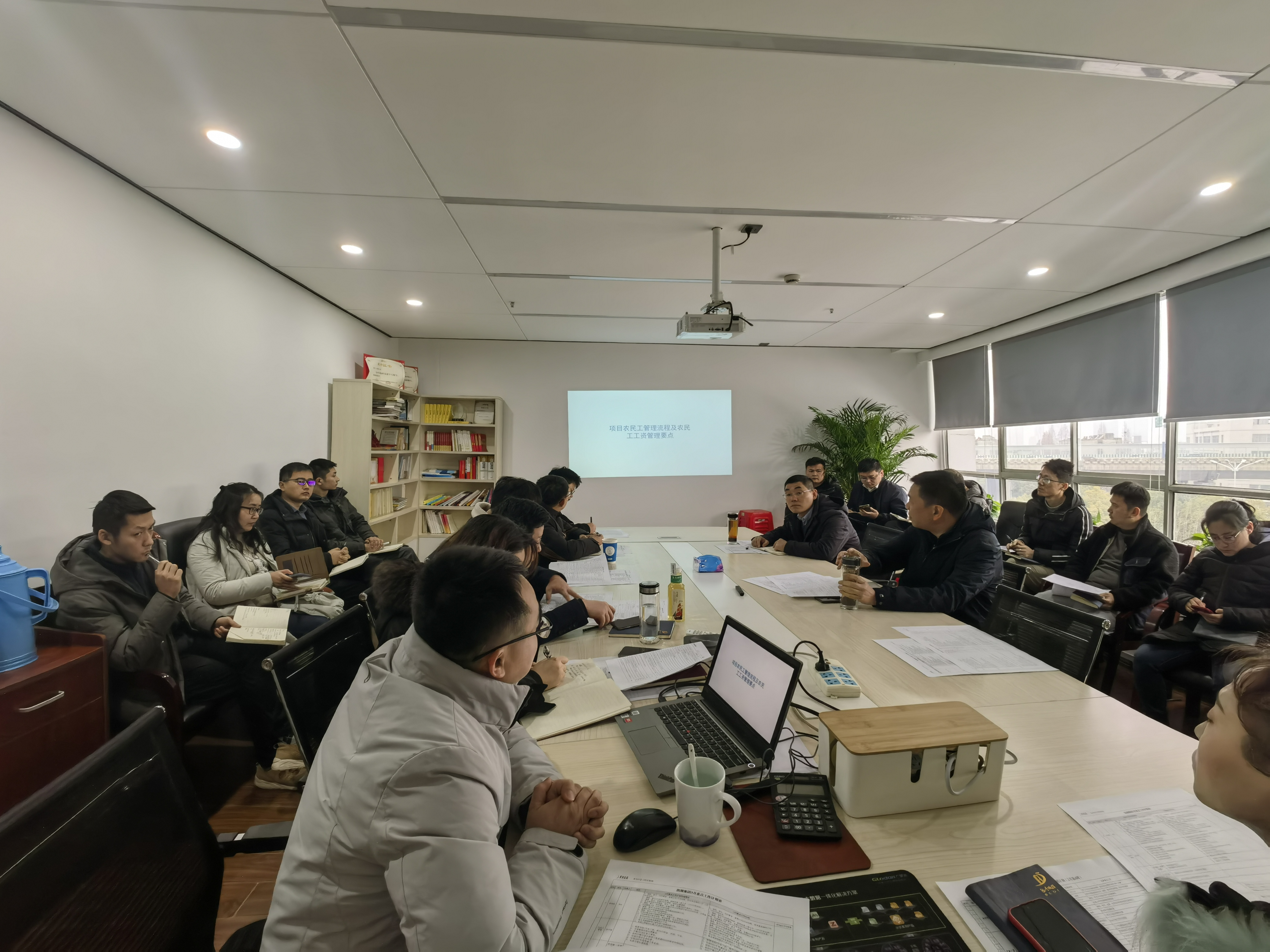 �������ս�����̳- ��Ȩ���Ĳ��˵�����