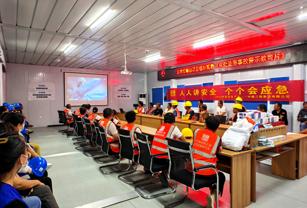 �������ս�����̳- ��Ȩ���Ĳ��˵�����