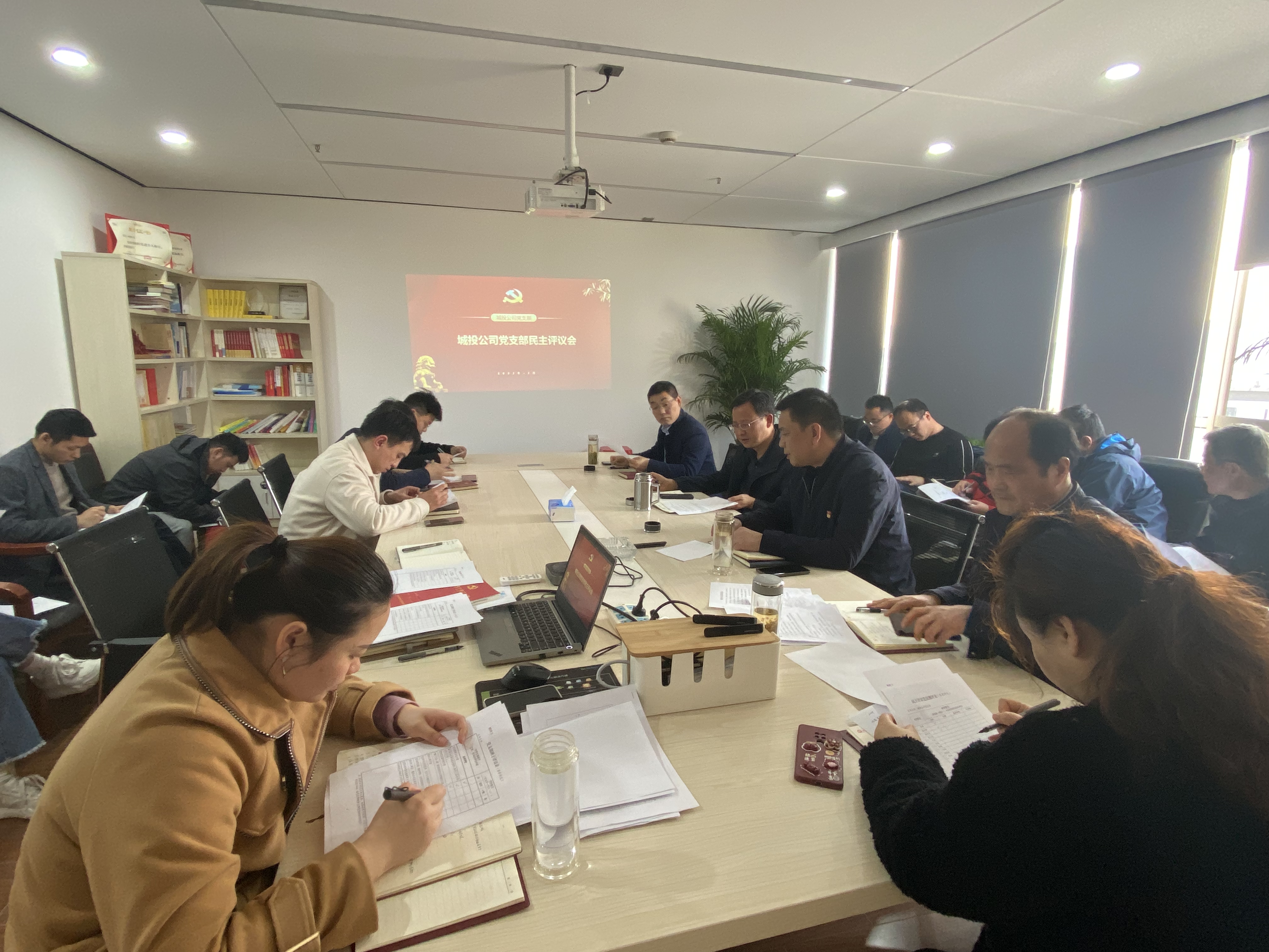 �������ս�����̳- ��Ȩ���Ĳ��˵�����