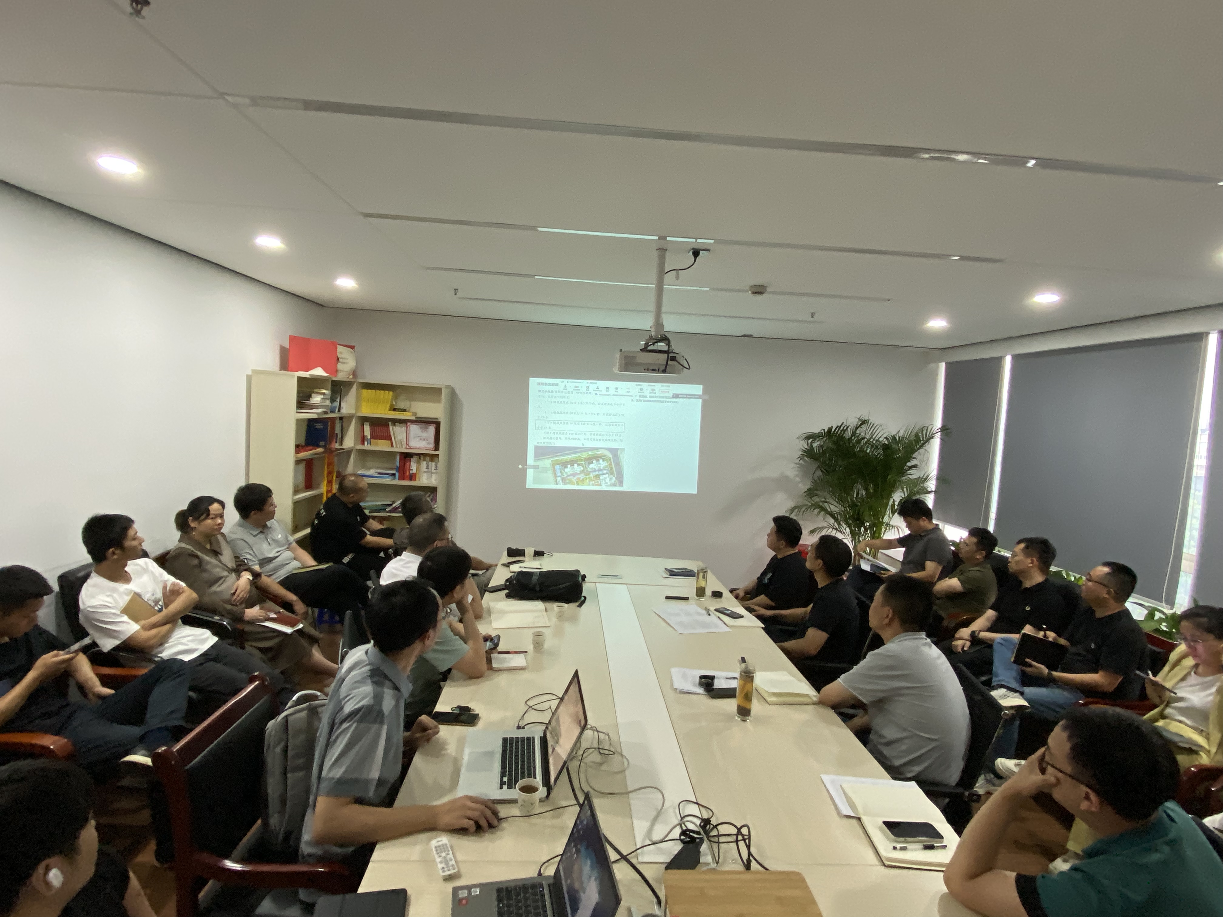 �������ս�����̳- ��Ȩ���Ĳ��˵�����