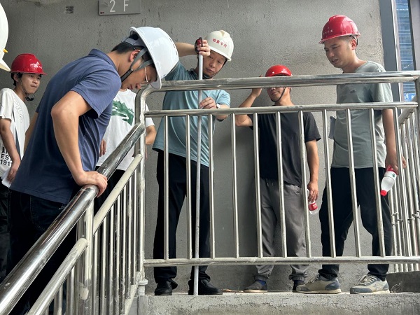 �������ս�����̳- ��Ȩ���Ĳ��˵�����