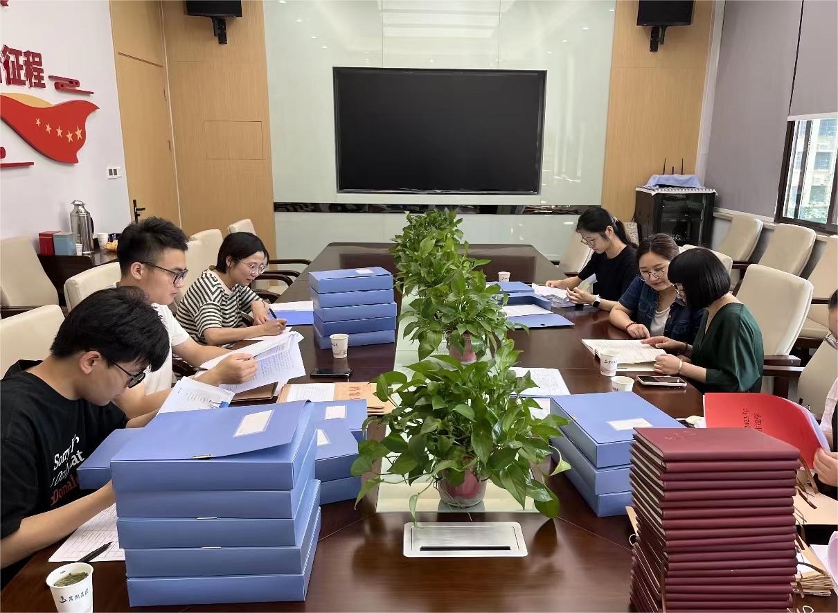 �������ս�����̳- ��Ȩ���Ĳ��˵�����