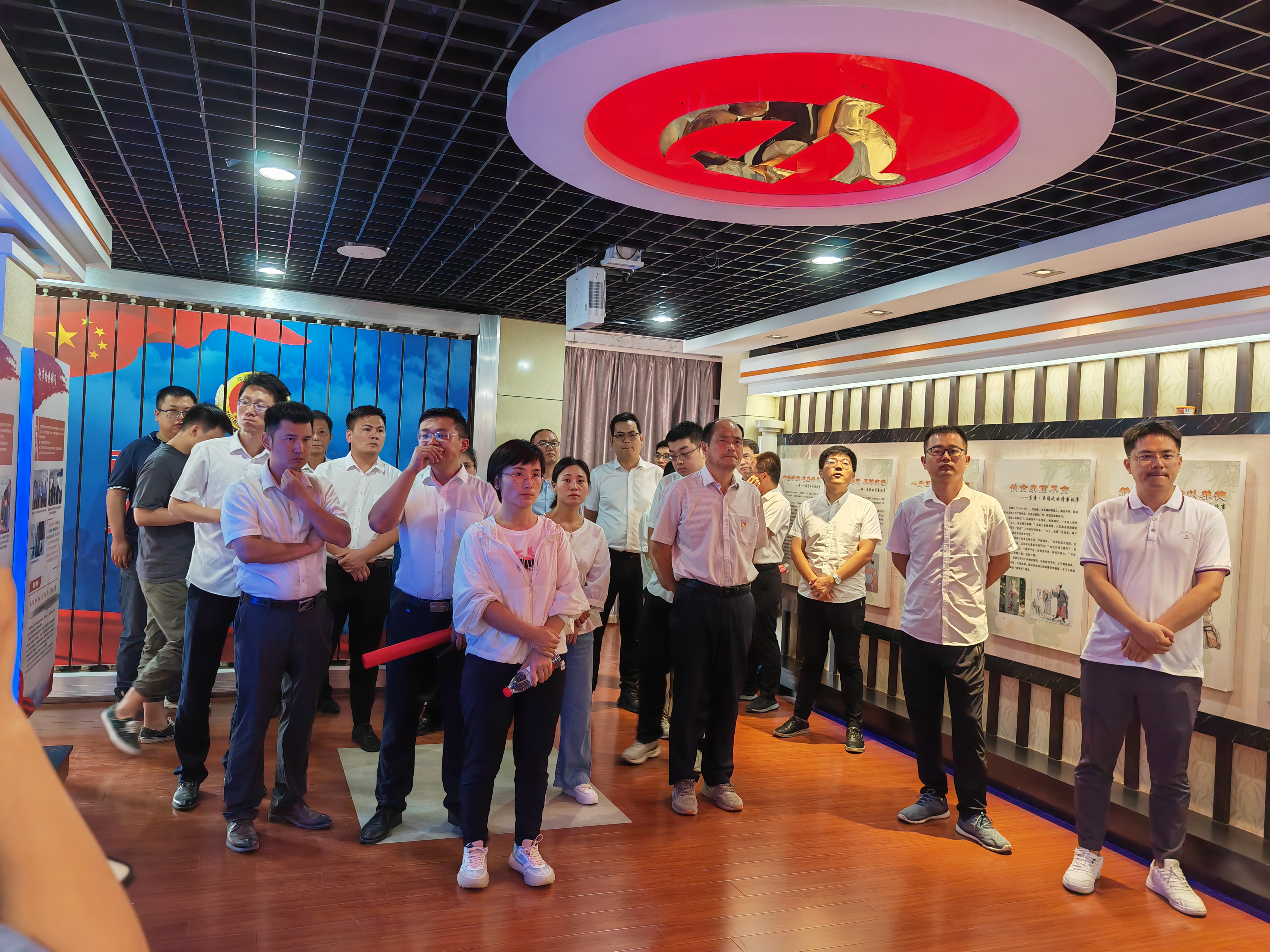 �������ս�����̳- ��Ȩ���Ĳ��˵�����