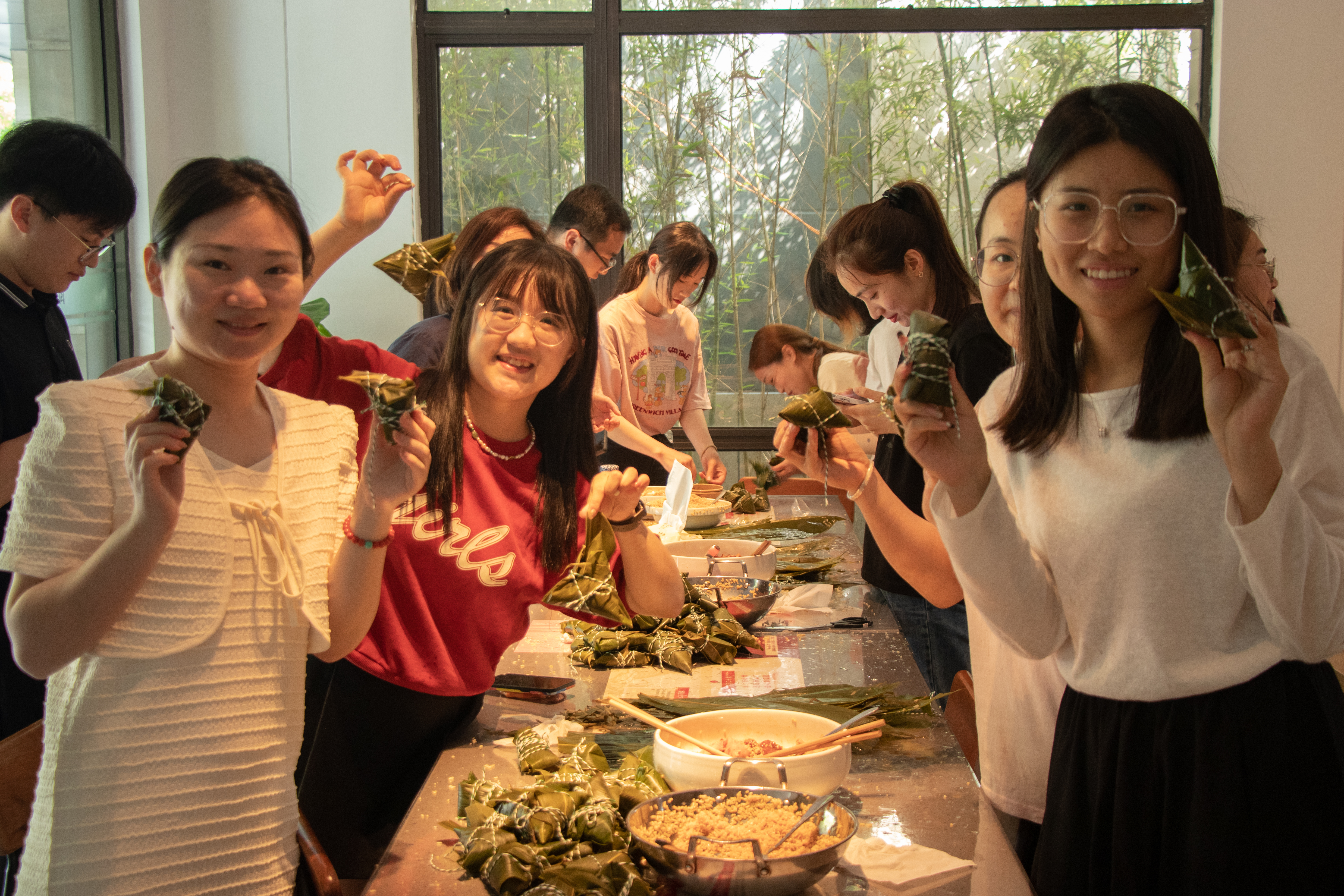 �������ս�����̳- ��Ȩ���Ĳ��˵�����